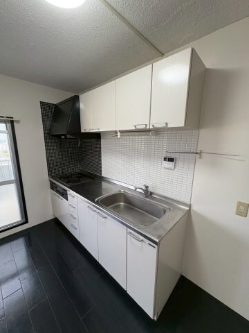 物件内観写真3　(キッチンです)