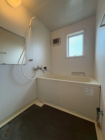 物件内観写真20　(きれいなお風呂です)