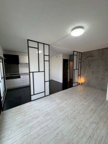 物件内観写真24　(おしゃれなリビングです)