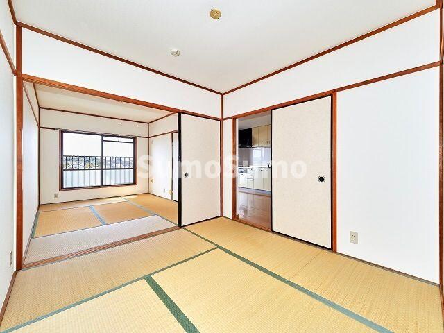 物件内観写真5　(落ち着いた雰囲気の和室付きです)