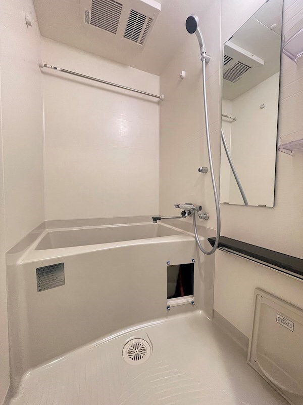 物件内観写真7　(ゆったり過ごせるお風呂です)
