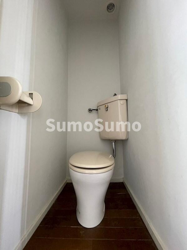 トイレ(ゆったりとした空間のトイレです)