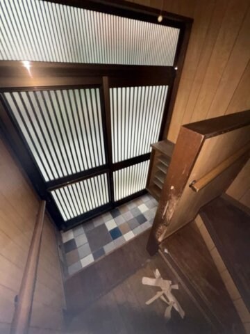 物件内観写真7　(シンプルで使いやすい玄関です)