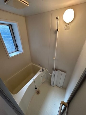 物件内観写真9　(ゆったり過ごせるお風呂です)