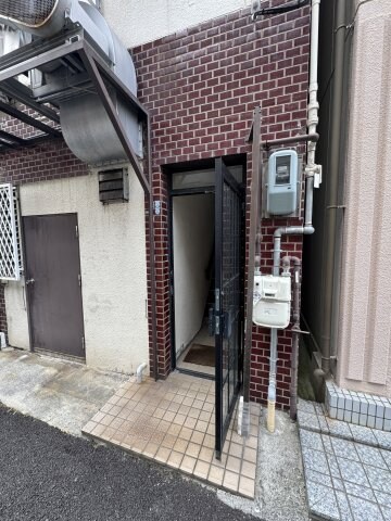 物件外観写真2　