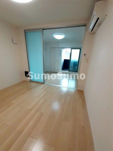 物件内観写真3　(使いやすい居間です)