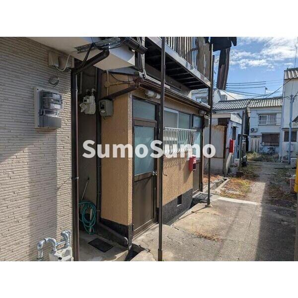 物件外観写真1　(きれいな外観です)