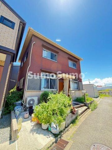 物件外観写真3　(建物外観を気になさる方へ、見た目の良い物件です)