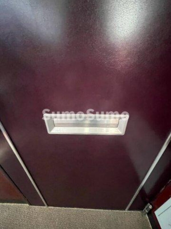 玄関(シンプルで使いやすい玄関です)