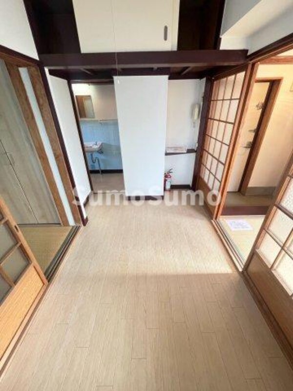 寝室(寝室です)