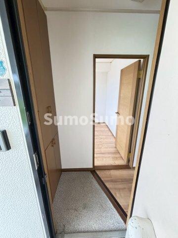 物件内観写真4　(玄関です)