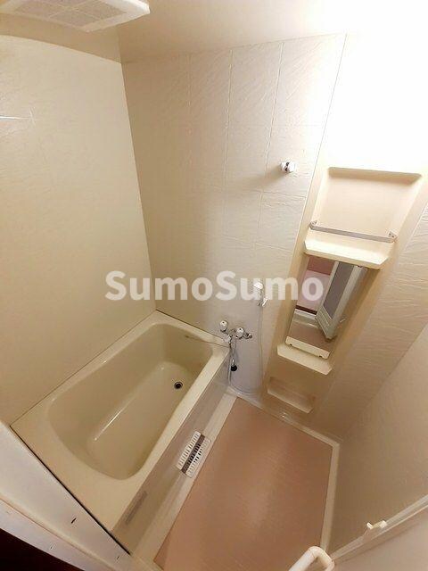 物件内観写真7　(お風呂です)