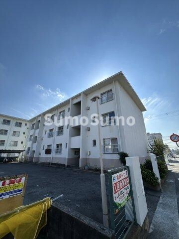 物件外観写真3　(建物外観を気になさる方へ、見た目の良い物件です)