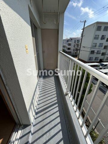 物件内観写真14　(陽当たり良好なバルコニーです)