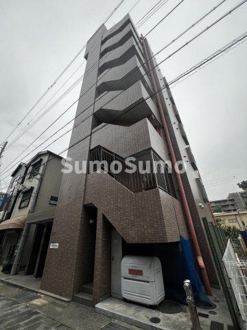 物件外観写真1　(おしゃれな外観です)