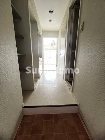 物件内観写真21　(シンプルで使いやすい玄関です)