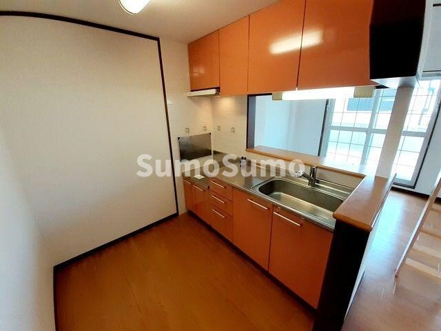 物件内観写真5　(キッチンでお料理をお楽しみください)