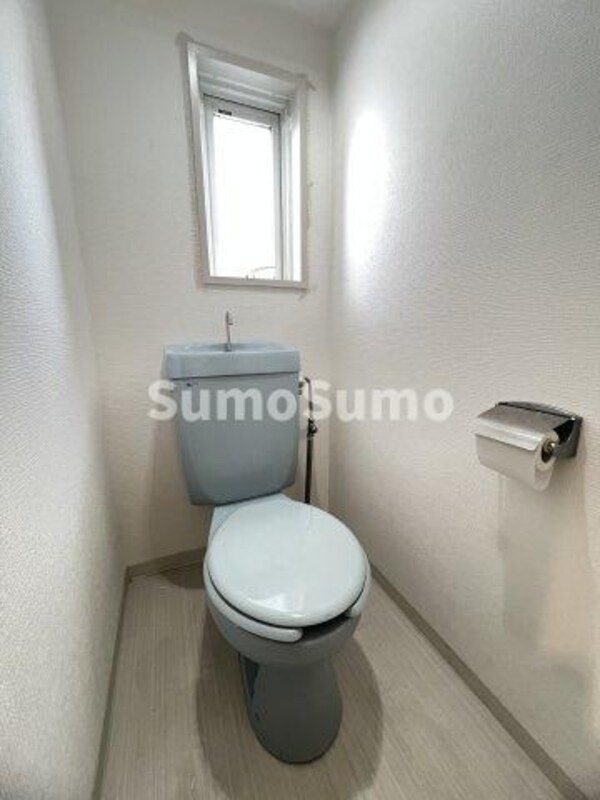 トイレ(清潔感のあるトイレです)