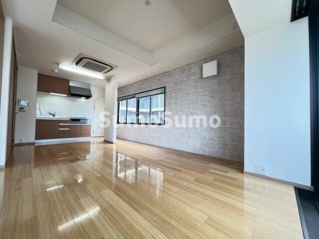 物件内観写真21　(ゆったり過ごせる居間です)