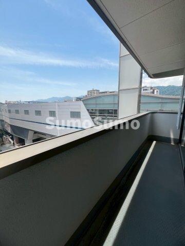 物件内観写真22　(落ち着いた時間を過ごせるバルコニーです)