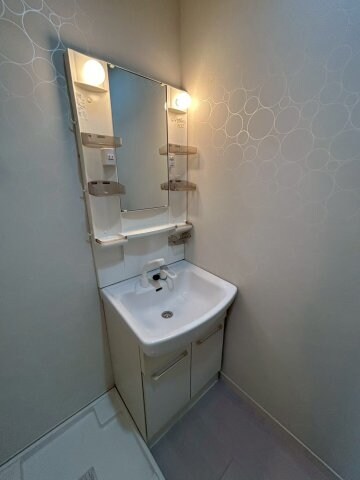 物件内観写真22　(使いやすい洗面所です)