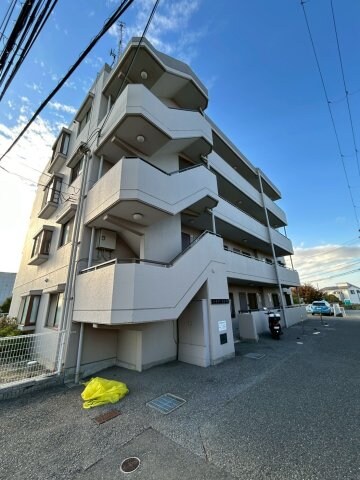 物件外観写真3　(おしゃれな外観です)