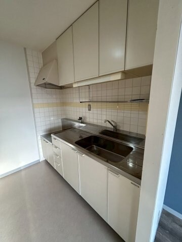 物件内観写真7　(使いやすいキッチンです)