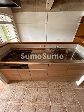 物件内観写真13　(きれいなキッチンです)