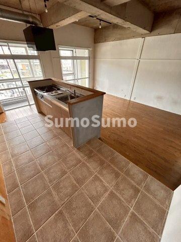 物件内観写真17　(使いやすいリビングです)