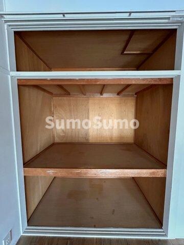 物件内観写真19　(専用の収納スペースです)