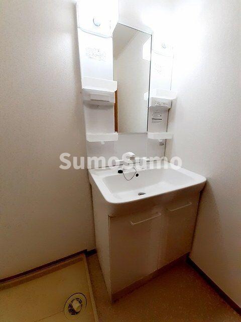 物件内観写真8　(洗面所です)