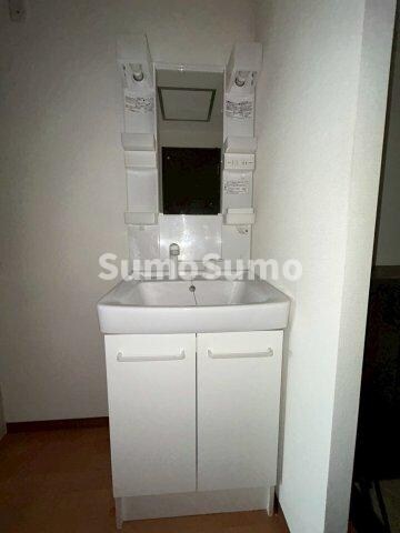 物件内観写真8　(スペースが確保できる洗面所です)