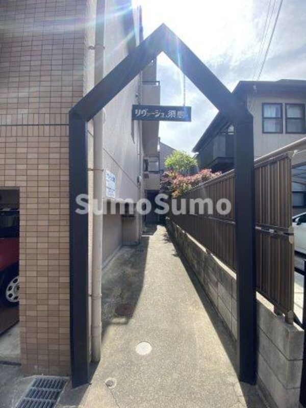 エントランス(毎日通るエントランスはこのようになっています)