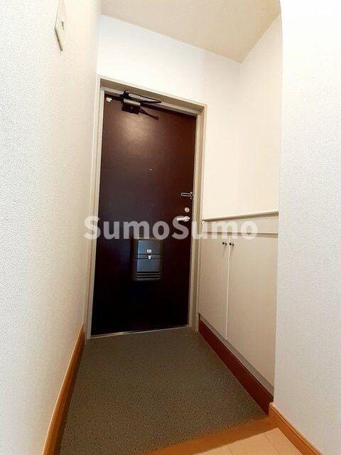 物件内観写真3　(毎日通る玄関はこちらです)