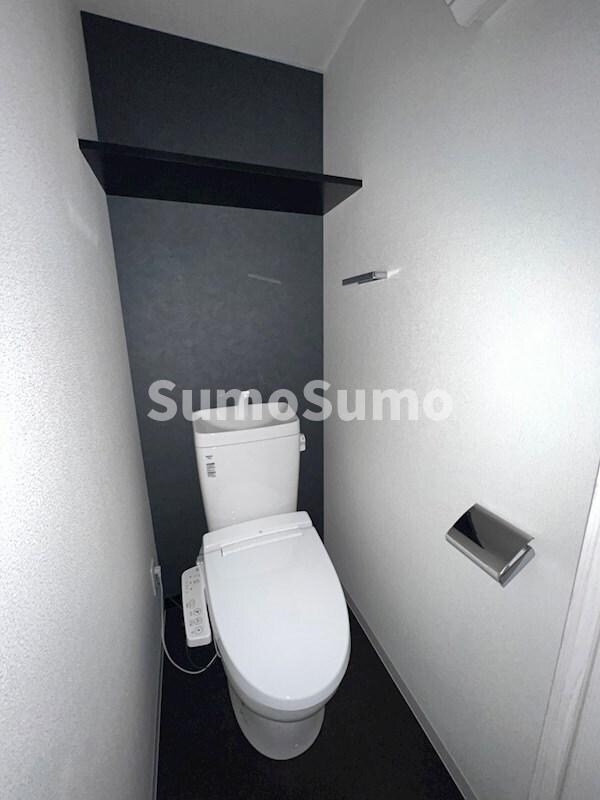 トイレ(コンパクトで使いやすいトイレです)