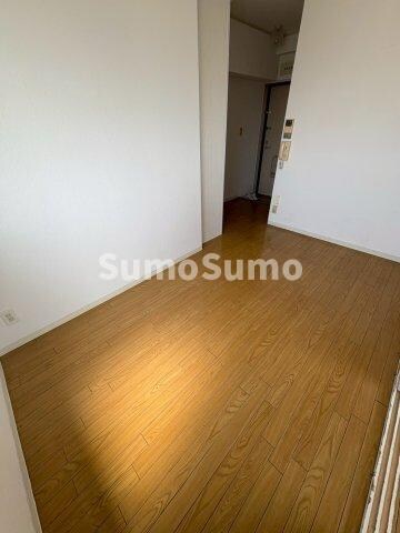 物件内観写真7　(使いやすいリビングです)