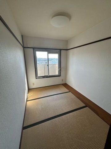 物件内観写真12　(寝室にいかがでしょうか)