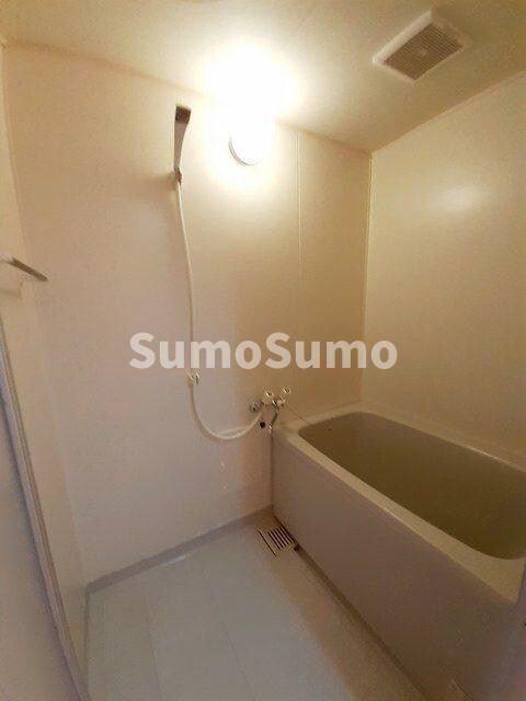 物件内観写真7　(お風呂で日々の疲れを落としましょう)