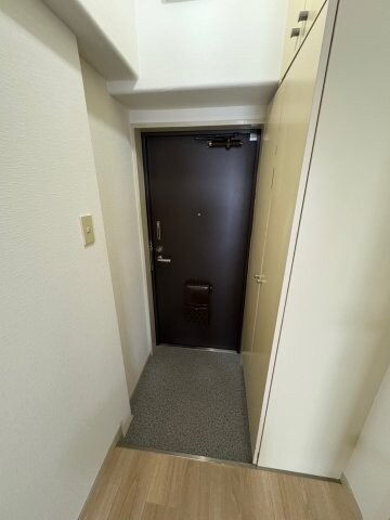 物件内観写真4　(玄関です)