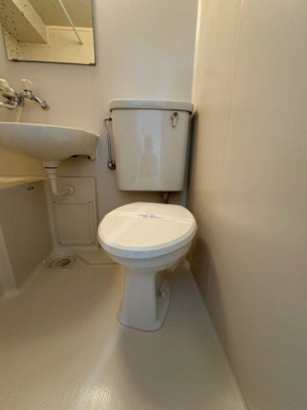 トイレ(清潔感のあるトイレです)