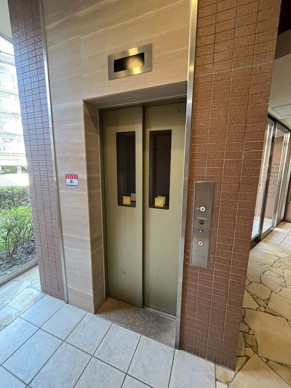ロビー・ラウンジ