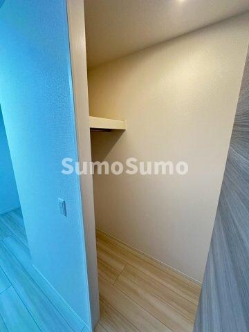 物件内観写真14　(便利な収納スペースです)