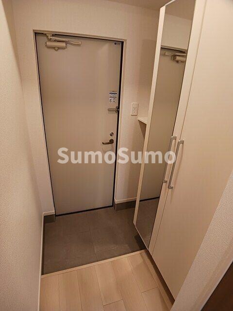 物件内観写真3　(玄関です)