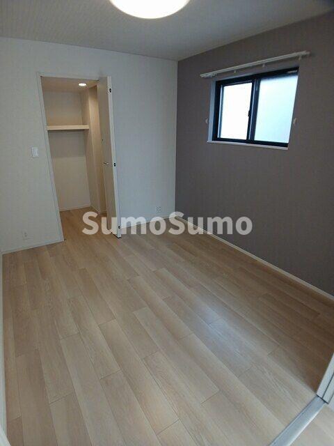 物件内観写真6　(落ち着いて過ごせるお部屋なので、寝室にいかがでしょうか)