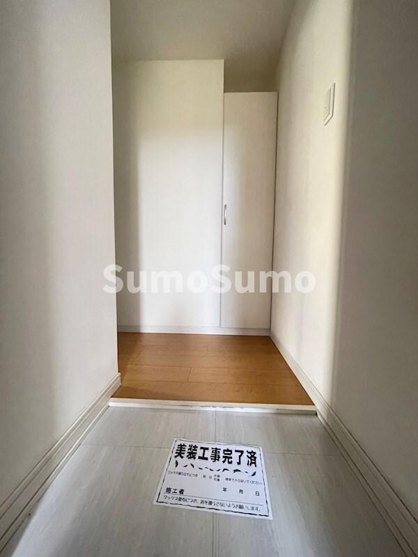 物件内観写真3　(きれいな玄関です)