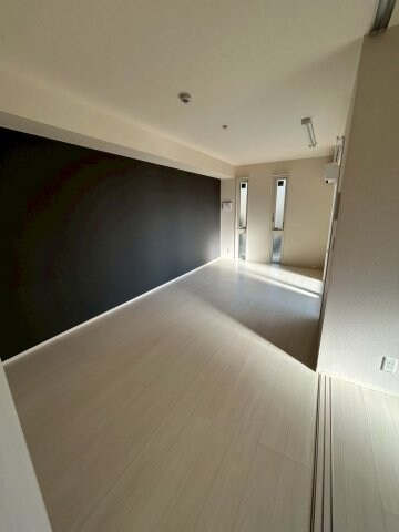 物件内観写真19　(ゆったりとしたリビングです)