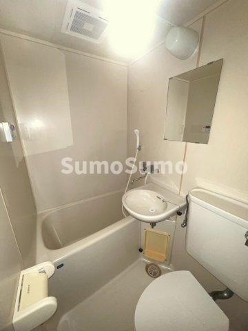 物件内観写真10　(落ち着いた空間のお風呂です)