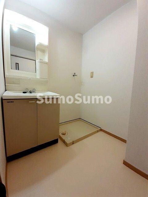 物件内観写真8　(洗面所です)