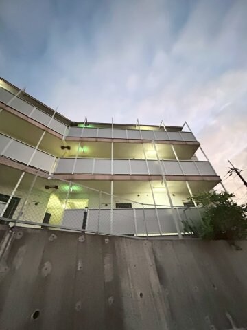 物件外観写真4　(外観パースです)