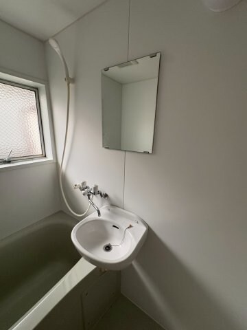 物件内観写真9　(洗面所です)